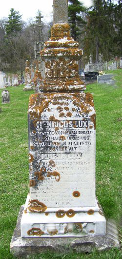     Henricus and Mary Lux grave marker